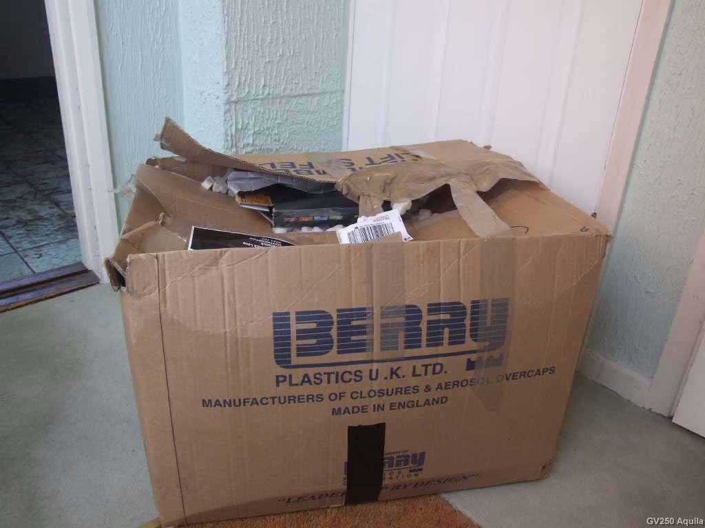 spedizione pacco cartone riutilizzato